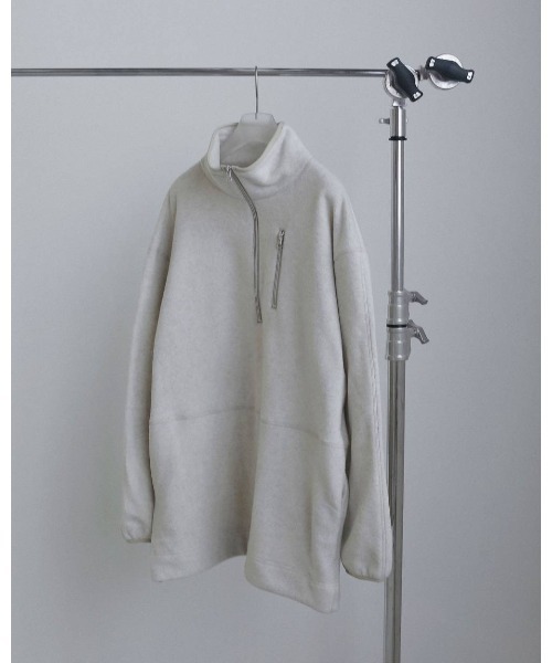 anuke（アンヌーク）の「Fleece 2way Onepiece 62620307（ワンピース・レディース・チャコールグレー/オフホワイト・38/36）」の4枚目の写真