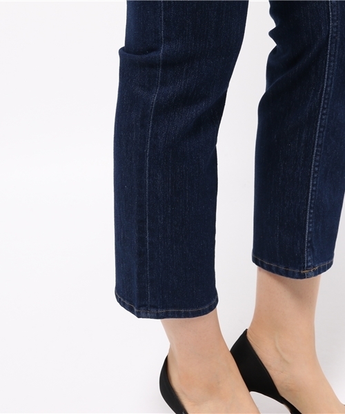 Banner Barrett（バナーバレット）の「ストレッチデニムパンツ（デニムパンツ・レディース・インディゴブルー/ブルー・36/38）」の9枚目の写真