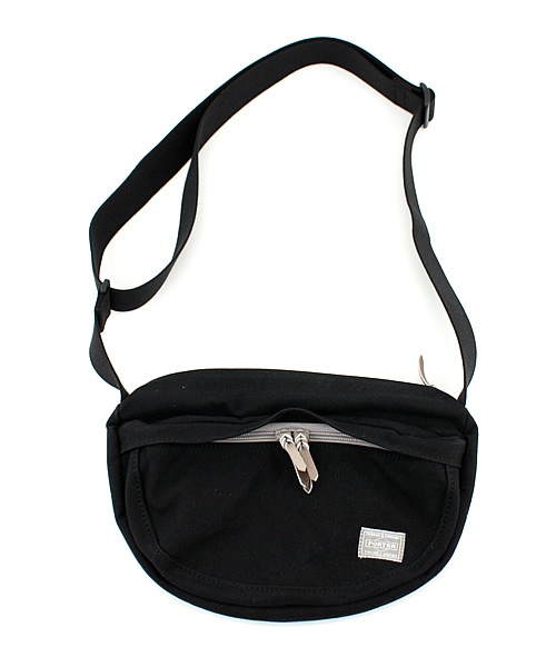 PORTER(ポーター)の「PORTER BEAT SHOULDER BAG SMALL <B印 YOSHIDA SELECT>(ショルダーバッグ・メンズ・ブラック/ベージュ/グリーン・ONE SIZE)」の2枚目の写真
