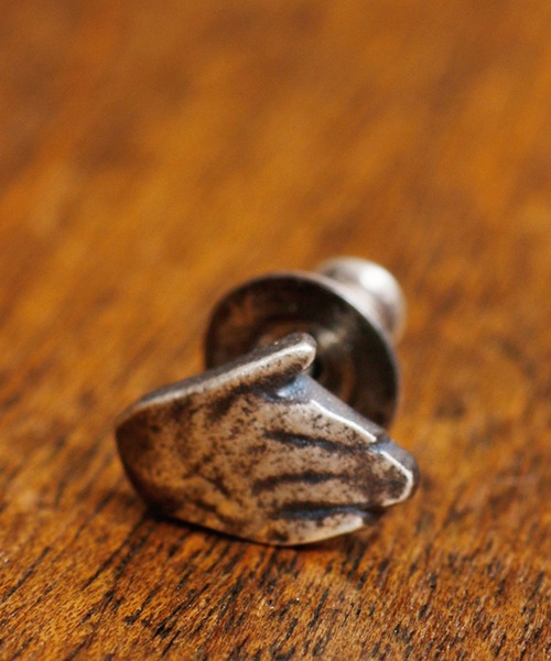 THEFT セフト / Coin hand pierce コインハンドモチーフシルバーピアス（ピアス（片耳用））｜THEFT（セフト）