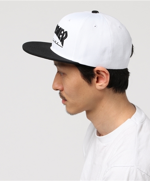 THRASHER（スラッシャー）の「THRASHER　MAGLOGOキャップ（キャップ・メンズ・ホワイト×ブラック/ブラック/グレー系その他・フリー）」の4枚目の写真