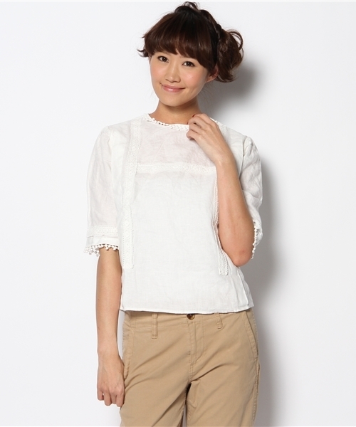 BEAMS BOY(ビームスボーイ)の「BEAMS BOY / リネン ノーカラーレース 7分袖(シャツ/ブラウス・レディース・ホワイト・ONE SIZE)」の1枚目の写真