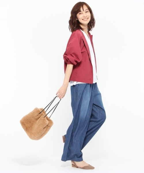 LAKOLE（ラコレ）の「エコファーショルダーバッグ / LAKOLE（ショルダーバッグ・レディース・ライトブラウン/ボルドー/ライトグレー/ブルー・FREE）」の9枚目の写真