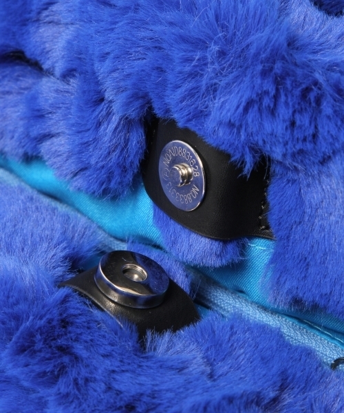 LAKOLE（ラコレ）の「エコファーショルダーバッグ / LAKOLE（ショルダーバッグ・レディース・ライトブラウン/ボルドー/ライトグレー/ブルー・FREE）」の17枚目の写真