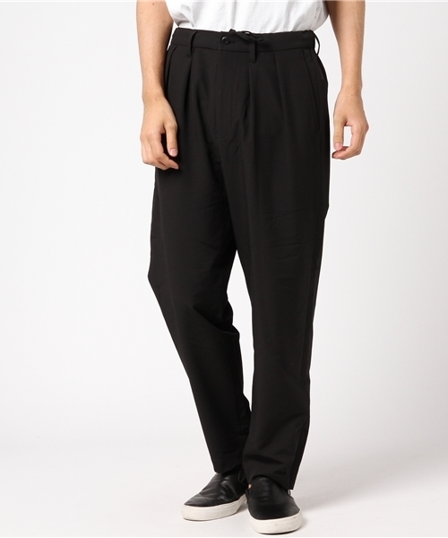 niko and...(ニコアンド)の「<NUMERALS>デザインタックパンツ(その他パンツ・メンズ・ブラック/ベージュ・SMALL/MEDIUM/LARGE)」の2枚目の写真