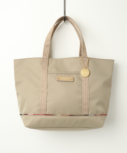 美品✨BLUELABEL CRESTBRIDGE ナイロン　トート　ハンドバッグ 美品✨BLUELABEL CRESTBRIDGE ナイロン トート ハンドバッグ