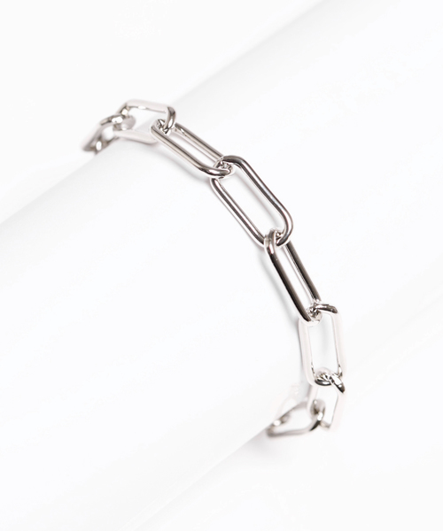 LUON(ルオン)の「LUON/デザインブレス(ブレスレット・レディース・シルバー系その他4/シルバー系その他/シルバー系その他2/シルバー系その他3/ゴールド系その他/シルバー系その他7/シルバー系その他6/ゴールド系その他4/シルバー系その他5/ゴールド系その他2/ゴールド系その他3/その他・FREE)」の4枚目の写真