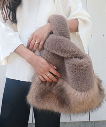 TRUNC 88�i�g�����N�G�C�e�B�[�G�C�g�j�́uFur Switching Bag�i�n���h�o�b�O�j�v