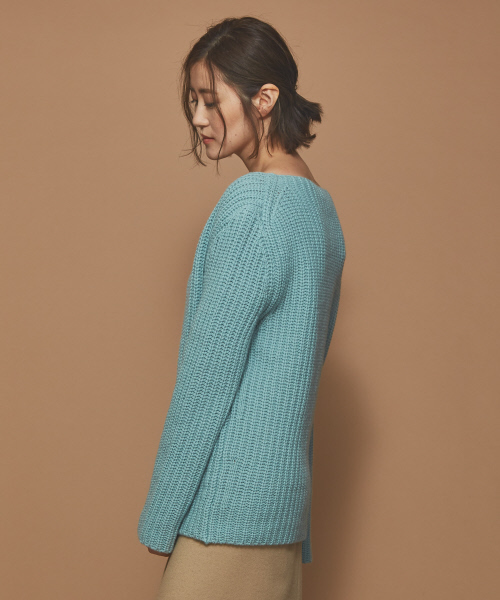 Abahouse Devinette(ドゥヴィネット)の「カラーローゲージプルオーバー(ニット/セーター・レディース・レッド/サックスブルー・フリー)」の4枚目の写真