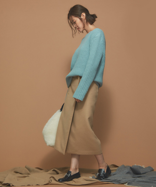 Abahouse Devinette(ドゥヴィネット)の「カラーローゲージプルオーバー(ニット/セーター・レディース・レッド/サックスブルー・フリー)」の14枚目の写真