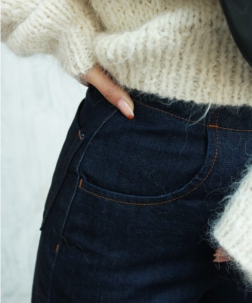 TODAYFUL（トゥデイフル）の「ADELE'sデニム（デニムパンツ・レディース・インディゴブルー・24inch/25inch/26inch/23inch）」の7枚目の写真