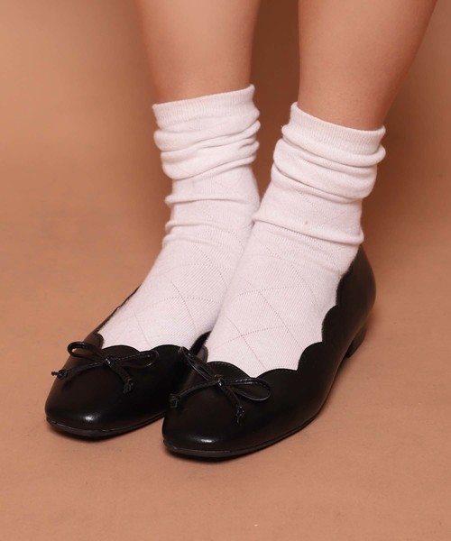 one after another NICE CLAUP(ワンアフターアナザーナイスクラップ)の「スカラバレエ シューズ(バレエシューズ・レディース・ブラック・SMALL/MEDIUM/LARGE)」の1枚目の写真