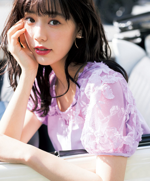 GeeRA(ジーラ)の「立体モチーフレーストップス(Tシャツ/カットソー・レディース・ラベンダー・X-LARGE/MEDIUM/LARGE/SMALL)」の5枚目の写真