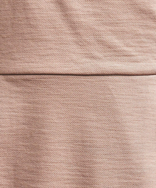 UNITED ARROWS（ユナイテッドアローズ）の「UBCS RAMIE Vネックワンピース◆（ワンピース・レディース・ベージュ/ネイビー/オフホワイト・38/36/40）」の16枚目の写真