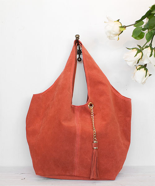 NANO universe（ナノユニバース）の「POPCORN/タッセルチェーントート（トートバッグ・レディース・ライトグレー/ライトベージュ/グレイッシュベージュ/ブルー/イエロー/ピンク/オレンジ・FREE）」の7枚目の写真