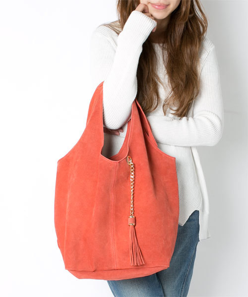 NANO universe（ナノユニバース）の「POPCORN/タッセルチェーントート（トートバッグ・レディース・ライトグレー/ライトベージュ/グレイッシュベージュ/ブルー/イエロー/ピンク/オレンジ・FREE）」の17枚目の写真