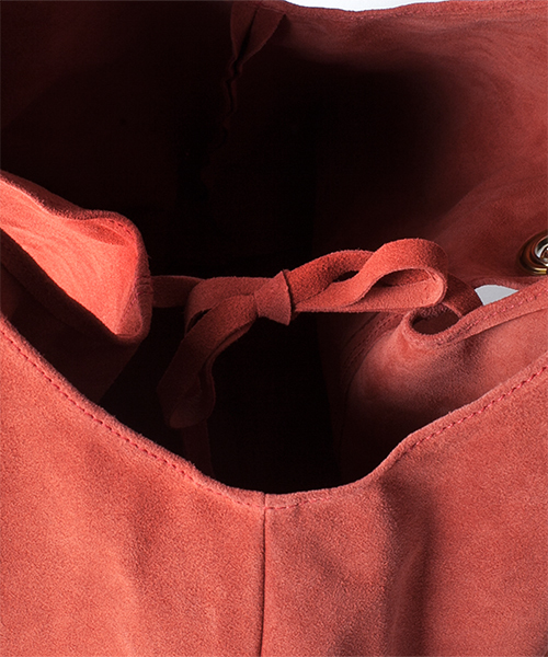 NANO universe（ナノユニバース）の「POPCORN/タッセルチェーントート（トートバッグ・レディース・ライトグレー/ライトベージュ/グレイッシュベージュ/ブルー/イエロー/ピンク/オレンジ・FREE）」の13枚目の写真