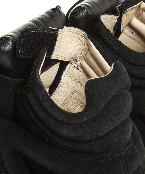 ISABEL MARANT（イザベルマラン）の「BASKETS BEKETT（スニーカー・レディース・ブラック/ナチュラル/キャメル/ベージュ・36/38/35/37）」の7枚目の写真