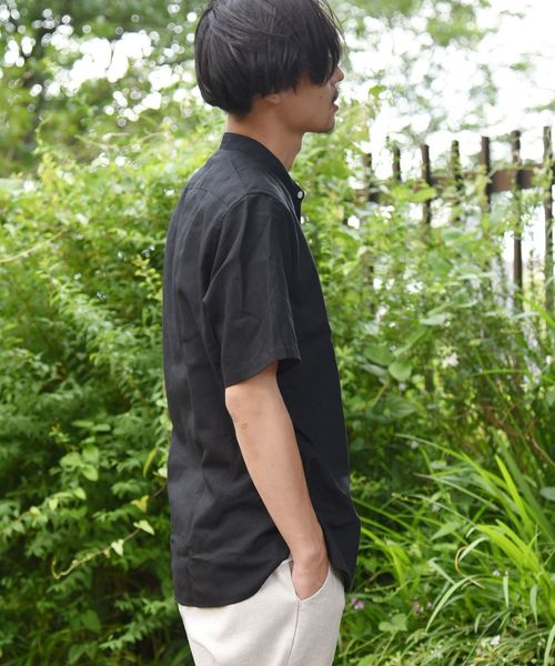 SHIPS(シップス)の「SC: COOLMAX(R) リネン バンドカラー ショートスリーブ シャツ(シャツ/ブラウス・メンズ・ホワイト/ブラック/ブルー・SMALL/MEDIUM/LARGE/X-LARGE)」の12枚目の写真