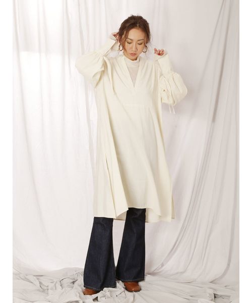 Ungrid（アングリッド）の「ワンウォッシュベルボトムデニム（デニムパンツ・レディース・インディゴブルー・24inch/25inch/26inch）」の10枚目の写真