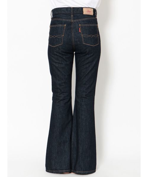 Ungrid（アングリッド）の「ワンウォッシュベルボトムデニム（デニムパンツ・レディース・インディゴブルー・24inch/25inch/26inch）」の16枚目の写真