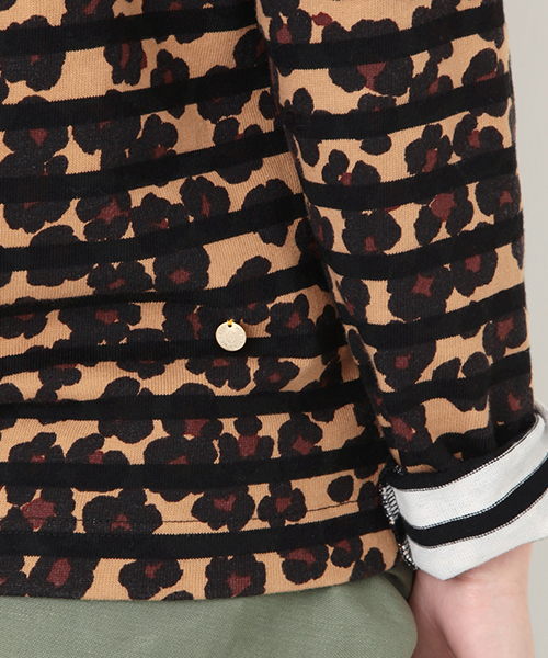 Ray BEAMS(レイビームス)の「●MUVEIL×Ray BEAMS / 別注 ボーダートップス(Tシャツ/カットソー・レディース・ブラウン/ダークグリーン・ONE SIZE)」の10枚目の写真