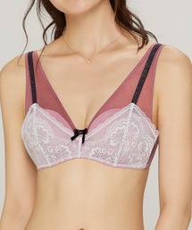 AMOSTYLE BY Triumph（アモスタイルバイトリンプ）の「ホリデーコレクション エフォートレスブラ ブラジャー【Eカップ】AMST1239 WHU2 JX（ブラジャー）」