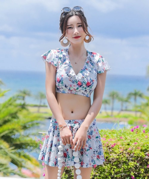 セール 4点セット アウター付マルチ花柄ビキニ水着 水着 Angel Luna エンジェルルナ のファッション通販 Zozotown