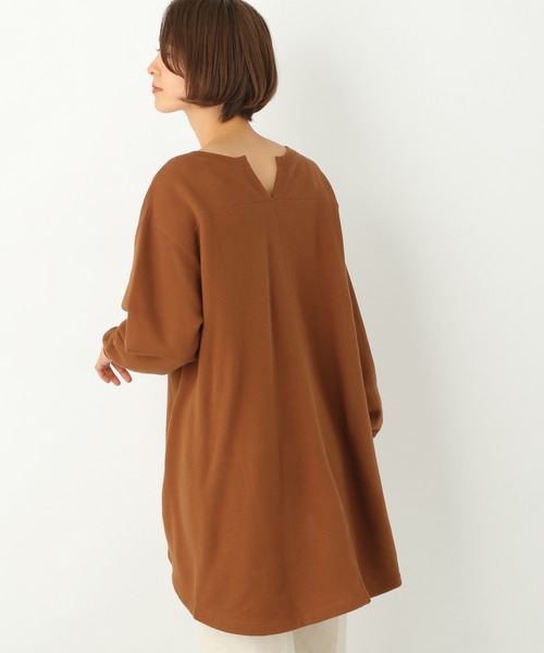 LEPSIM(レプシィム)の「ウラケバックロングチュニック 862553(チュニック・レディース・チャコールグレー/ブルーグレー/キャメル/グレイッシュベージュ・FREE)」の22枚目の写真