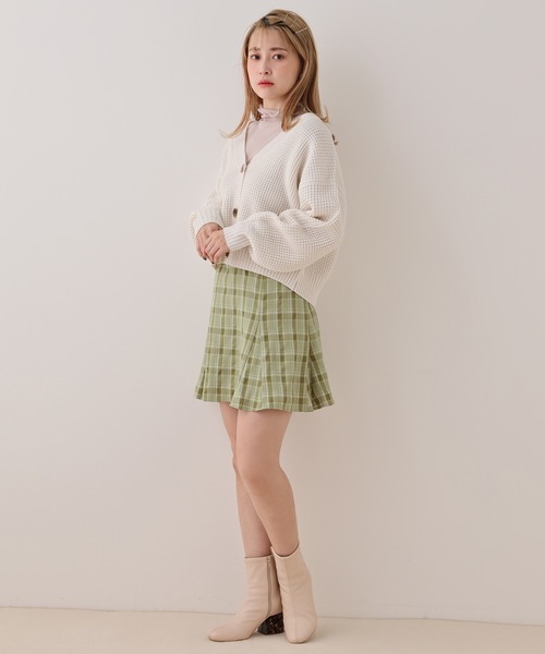 one after another NICE CLAUP(ワンアフターアナザーナイスクラップ)の「ベルト付きサーキュラーミニスカート(スカート・レディース・ベージュ/ブラック/グリーン系その他/ベージュ系その他・FREE)」の6枚目の写真