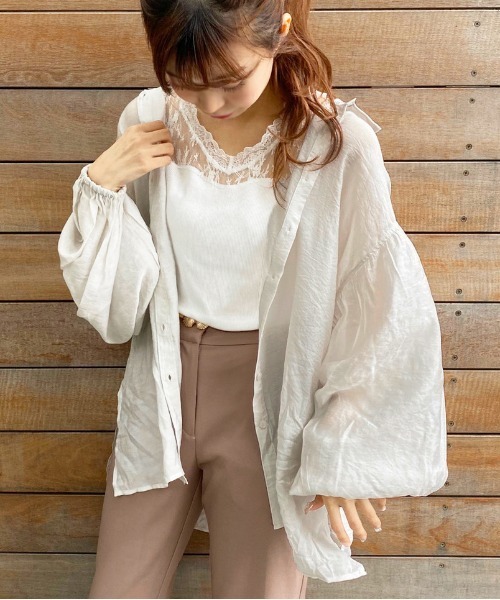 apres jour（アプレジュール）の「袖ボリュームシアーシャツ【ZOZOTOWN限定アイテム】（シャツ/ブラウス・レディース・ベージュ/モカ/ライトベージュ/スモークピンク・フリー）」の16枚目の写真