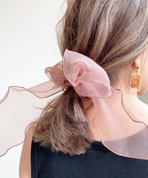 ap retro(アプレトロ)の「オーガンジースカーフリボン【ZOZO限定アイテム】(その他ヘアアクセサリー・レディース・ブラック/ブラウン/ピンク/ダークベージュ/ベージュ/パープル/ダークブラウン/ピンク系その他/ベージュ系その他/グリーン系その他/ホワイト系その他/グレー系その他・FREE)」の6枚目の写真