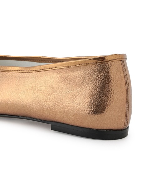 ADAM ET ROPE'（アダムエロペ）の「メタリックチャイナシューズ（バレエシューズ・レディース・ブラック/シルバー/その他1・22.5cm/23.5cm/24.5cm/23.0cm/24.0cm）」の22枚目の写真