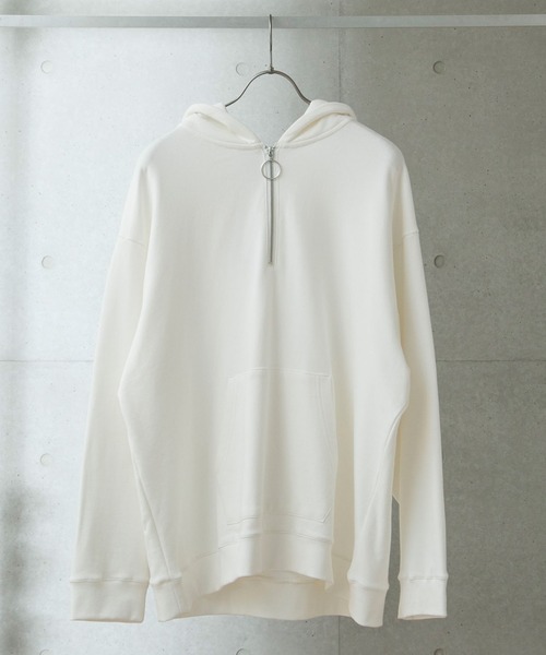 anown（アノン）の「オーバーサイジングハーフジップ裏毛パーカー【インフルエンサー 田舎系×anown 限定コラボ】（パーカー・メンズ・ホワイト/ブラック/モカ・M/L）」の4枚目の写真