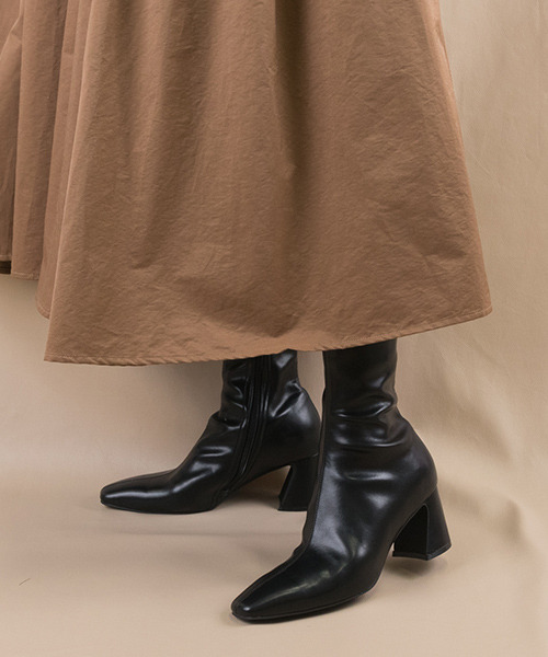 RANDA（ランダ）の「ストレスフリー/ソフトストレッチデザインヒールミドルブーツ（ブーツ・レディース・ベージュ/ブラック/アイボリー/ワイン・L/LL/M/S）」の8枚目の写真