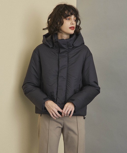 UNITED TOKYO(ユナイテッドトウキョウ)の「Polar tech ショートジャケット(ダウンジャケット/コート・レディース・ホワイト/ブラック/ワインレッド・0)」の18枚目の写真