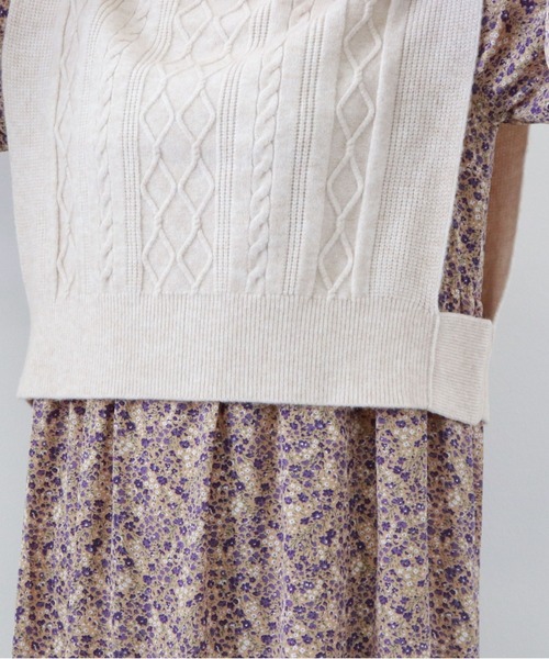 archives（アルシーヴ）の「ニットベスト×ティアードワンピースSET（ワンピース・レディース・ベージュ/モカ/グレイッシュベージュ・MEDIUM）」の9枚目の写真