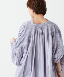 Auntie Rosa Holiday | ショルダーレースボリュームスリーブブラウス(シャツ/ブラウス)