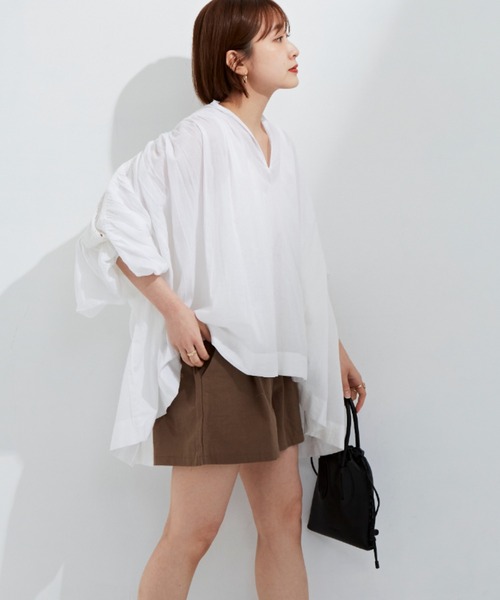 Auntie Rosa Holiday(アンティローザホリデー)の「ショルダーレースボリュームスリーブブラウス(シャツ/ブラウス・レディース・ホワイト/ブラック/ブルー・FREE)」の20枚目の写真