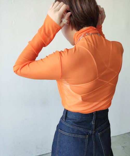 VACANCY（ヴァカンシー）の「シアーカラーインナー（Tシャツ/カットソー・レディース・ブラック/オレンジ/グリーン・FREE）」の8枚目の写真