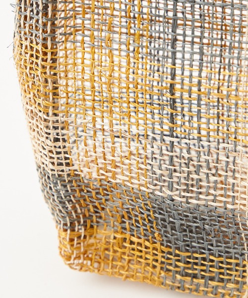 ふりふ（フリフ）の「アラログアバカトート（トートバッグ・レディース・ブラック/イエロー・FREE）」の11枚目の写真