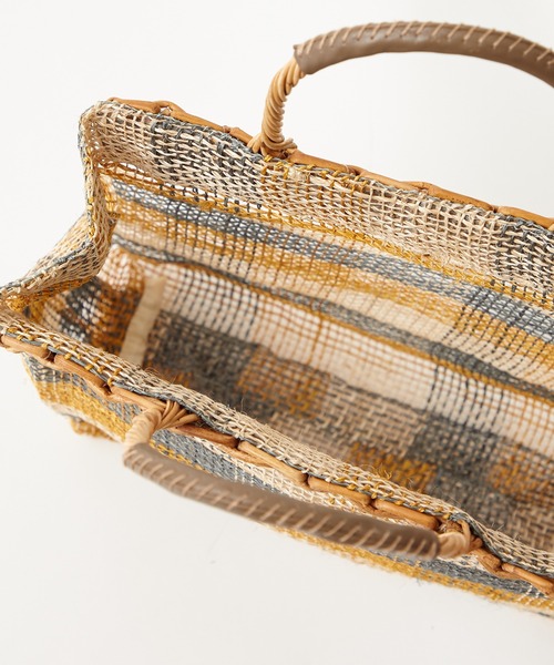 ふりふ（フリフ）の「アラログアバカトート（トートバッグ・レディース・ブラック/イエロー・FREE）」の13枚目の写真