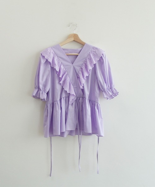 MAISON DE THERESE（メゾン ド テレーズ）の「Vネックシャツ（シャツ/ブラウス・レディース・ホワイト/パープル・M/S）」の2枚目の写真