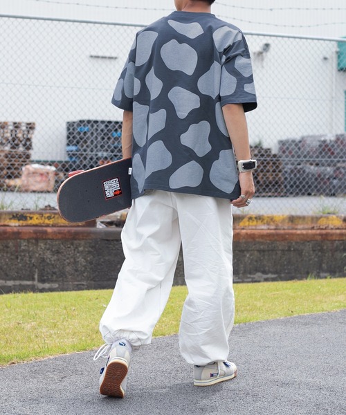 Perushu（ペルーシュ）の「アニマル柄レトロTシャツ（Tシャツ/カットソー・メンズ・オフホワイト/ネイビー・LARGE/MEDIUM）」の19枚目の写真