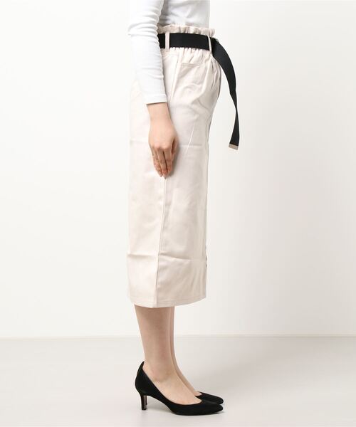 SPINNS（スピンズ）の「ベルト付 ツイルロングスカート（スカート・レディース・ブラック/グリーン/ベージュ/アイボリー・ONESIZE）」の5枚目の写真