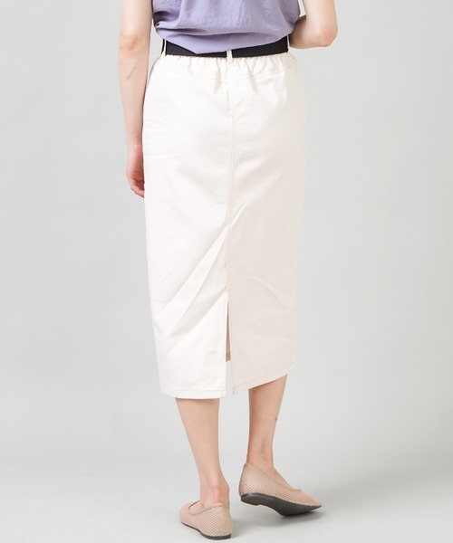 SPINNS（スピンズ）の「ベルト付 ツイルロングスカート（スカート・レディース・ブラック/グリーン/ベージュ/アイボリー・ONESIZE）」の9枚目の写真