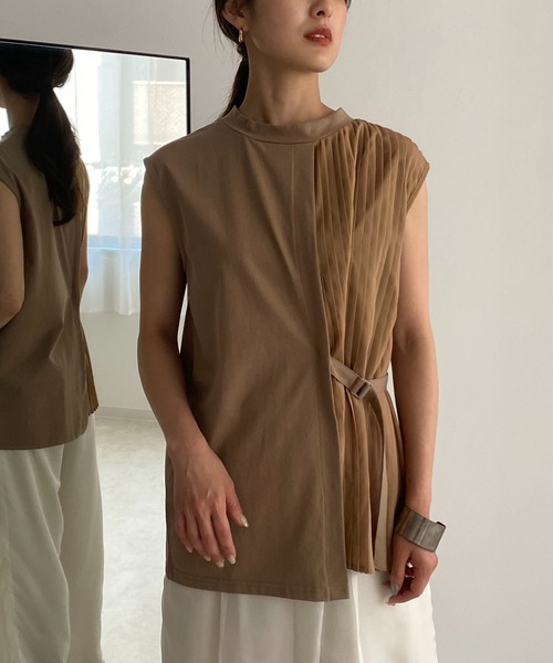 &g'aime(アンジェム)の「【&g’aime】プリーツレイヤードトップス(Tシャツ/カットソー・レディース・ホワイト/ブラック/ベージュ・FREE)」の13枚目の写真