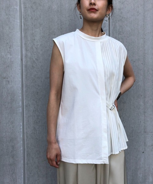 &g'aime(アンジェム)の「【&g’aime】プリーツレイヤードトップス(Tシャツ/カットソー・レディース・ホワイト/ブラック/ベージュ・FREE)」の12枚目の写真