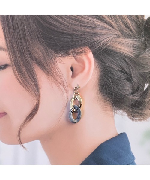 tone（トーン）の「【-lensa-】マーブリングチェーンピアス(MA)（ピアス（両耳用）・レディース・クリア/シルバー・FREE）」の7枚目の写真