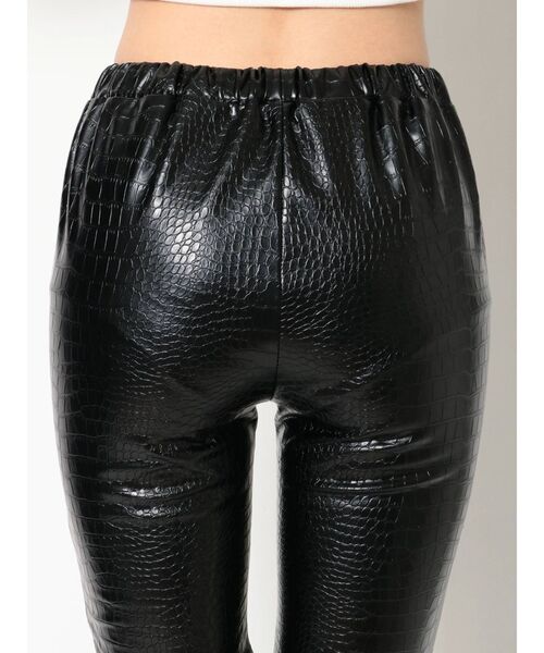 GYDA（ジェイダ）の「フェイクレザークロコパターンレギンス（レギンス/スパッツ・レディース・ブラック・SMALL）」の21枚目の写真